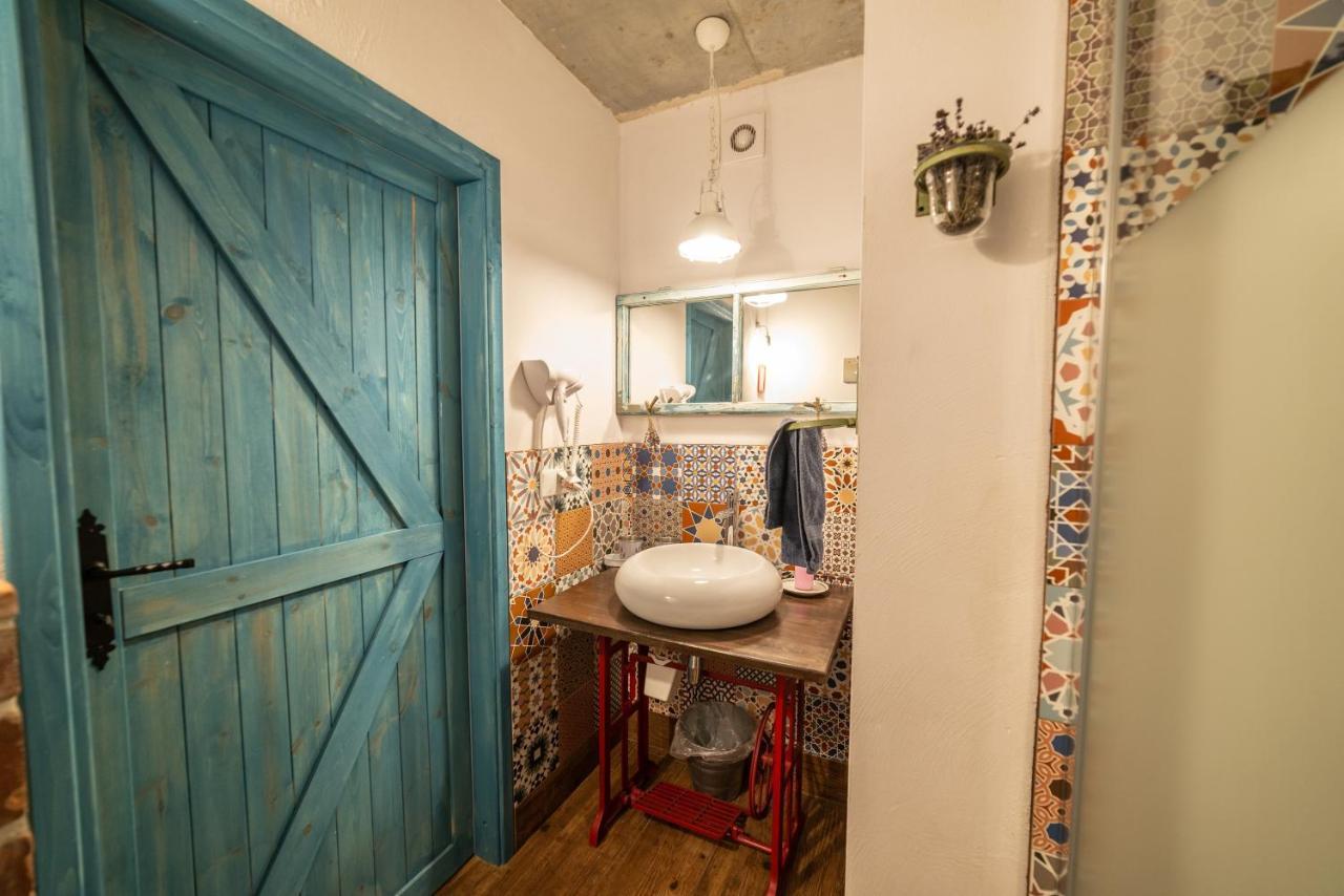 Lavender Hill Апартаменти *